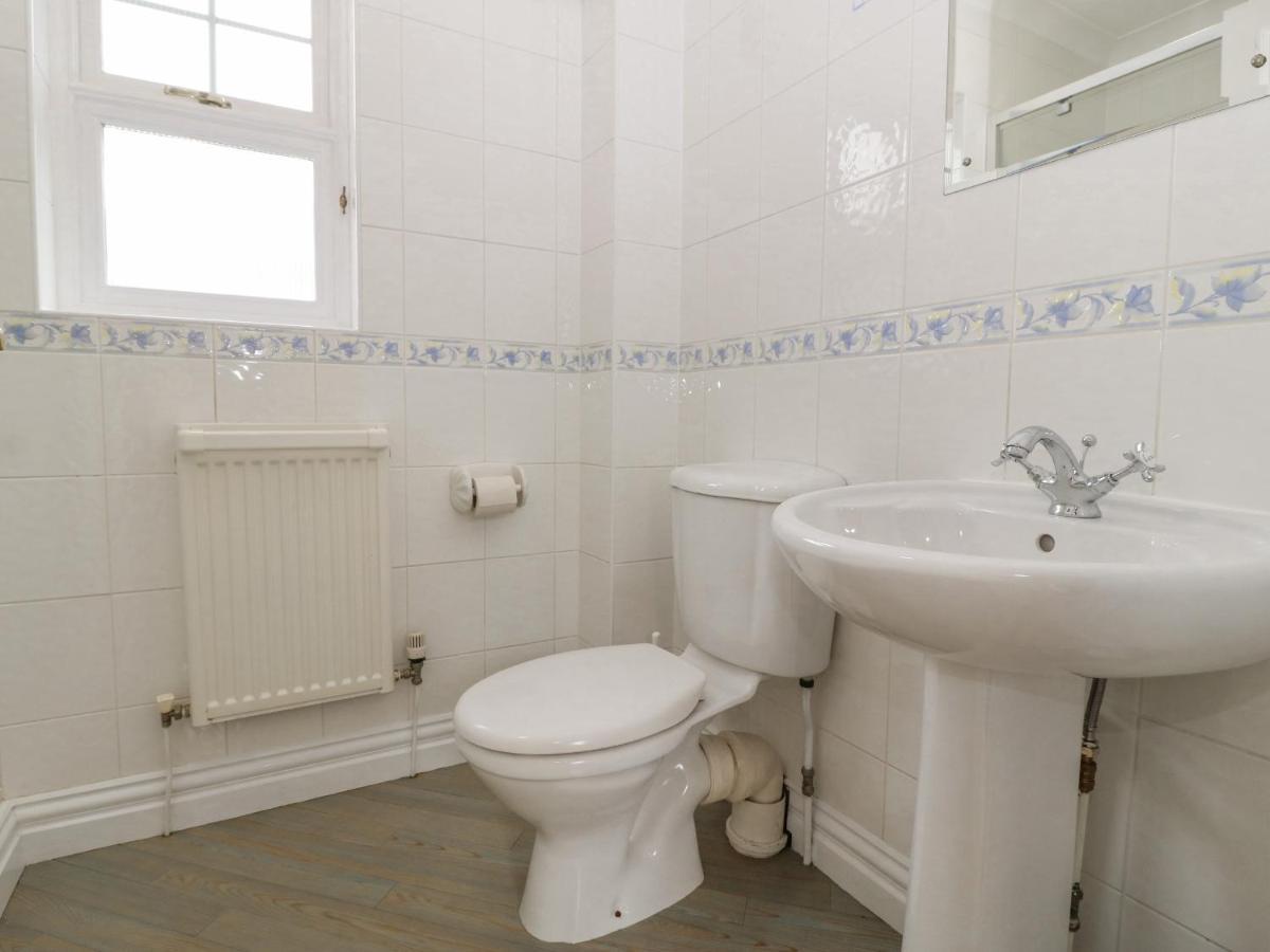 Bwthyn Clai Villa Llangefni Bagian luar foto